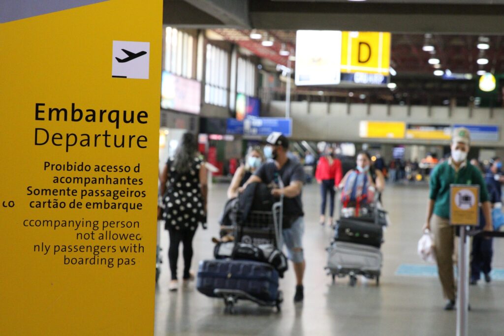 aeroporto-guarulhos-rovena-rosa-agencia-brasil-2048x1365
